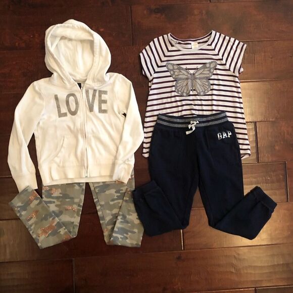 Joggers , shirt and jacket bundle - Picture 3 of 11